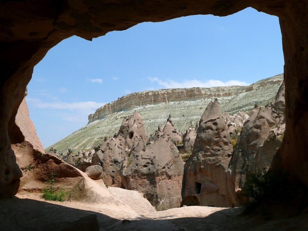 cave 277025 1920 2 1024x768 - Natur billeder af Kappadokien