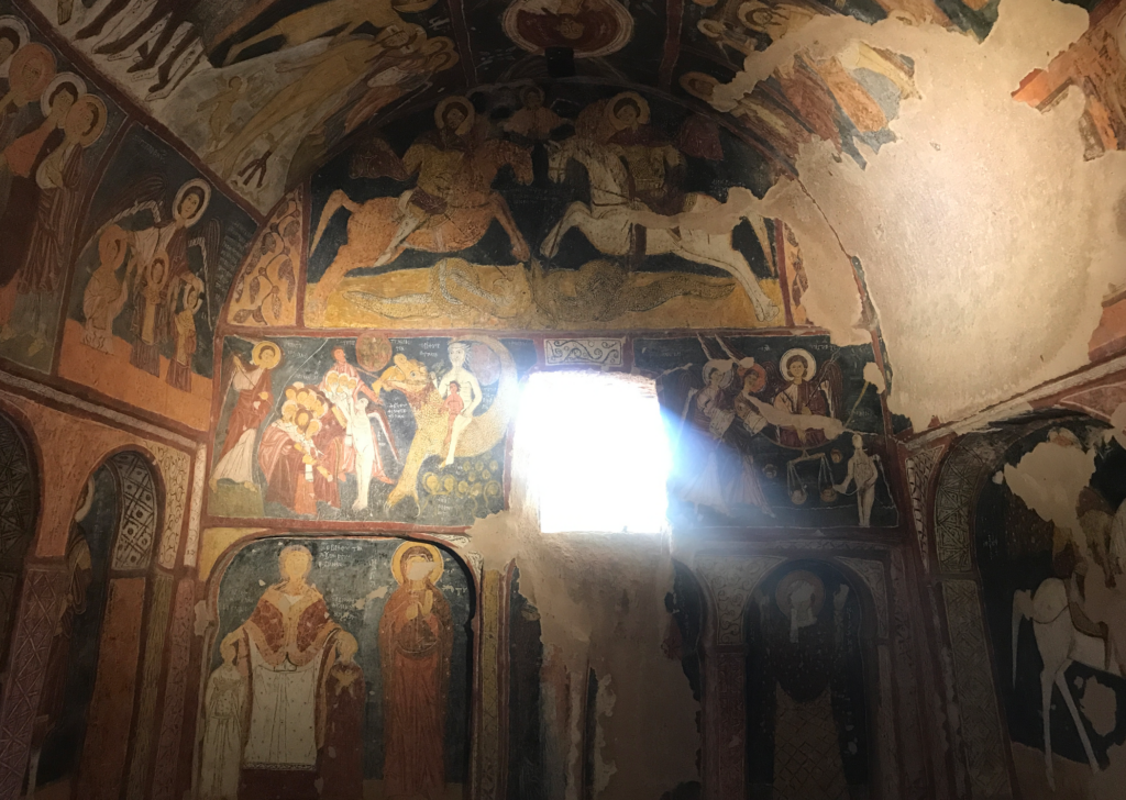 Karşı Kilise kappadokien 1024x728 - St. Jean kirke i Gülsehir, Kappadokien